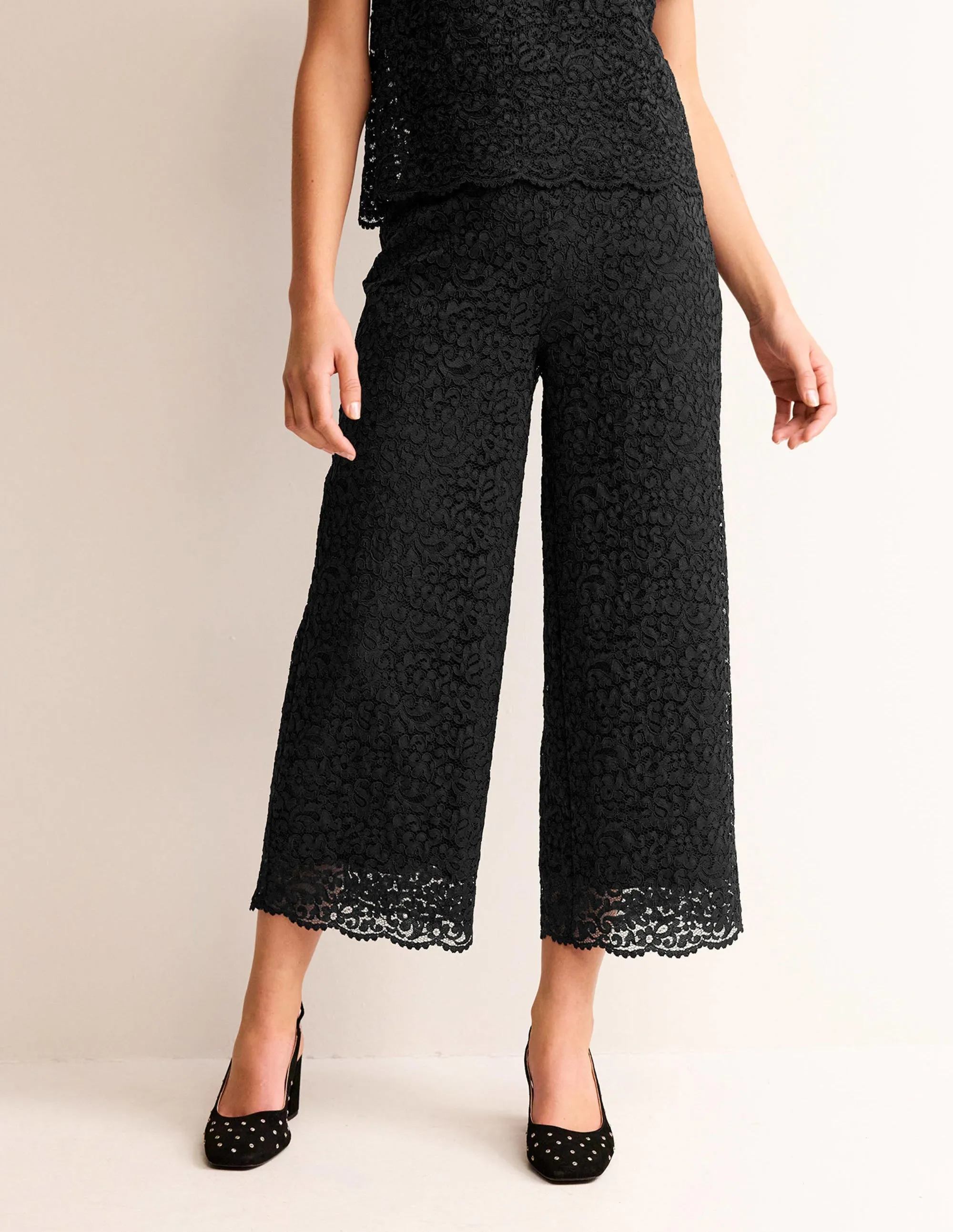 Cropped Wide-Leg Lace Trousers-Black
